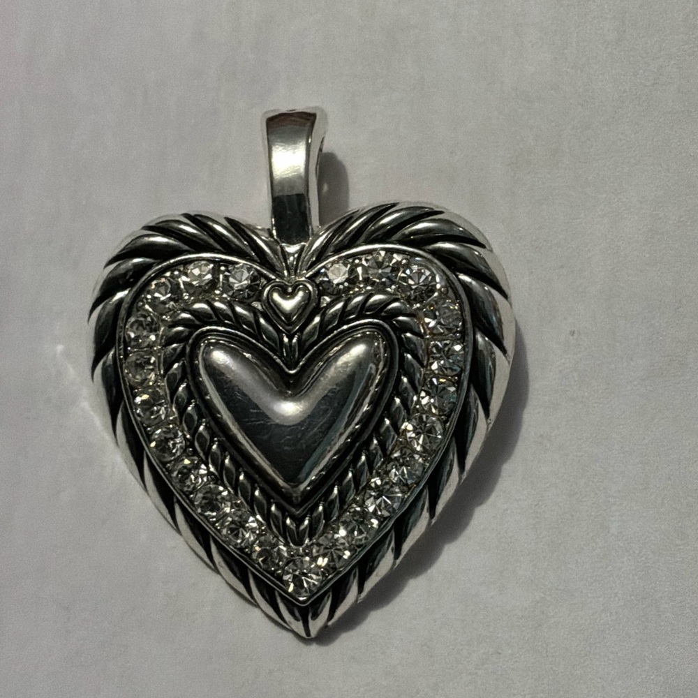 Elegant Silver Heart Pendant Necklace